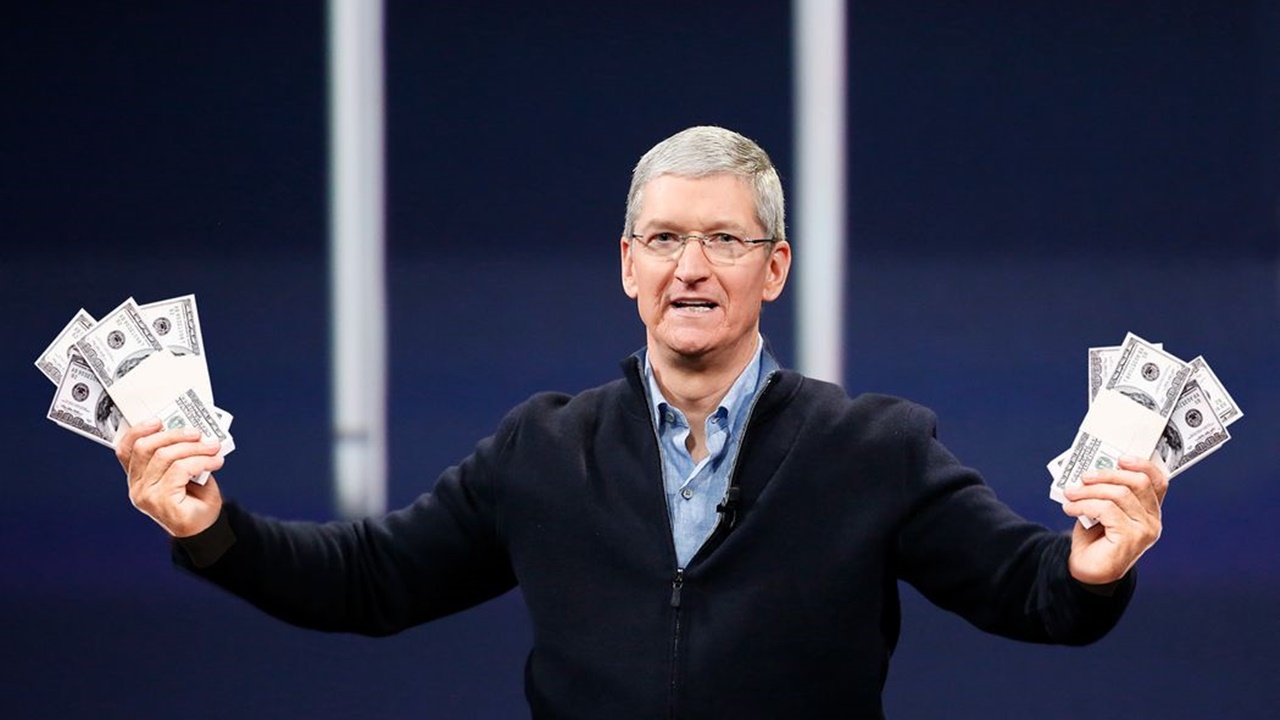 Apple CEO’sunun 2024’te kazandığı para dudak uçuklattı