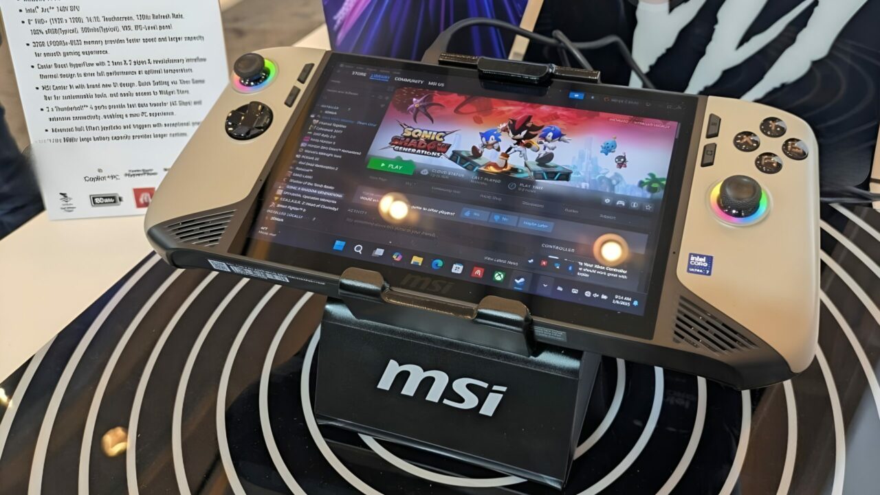 MSI Claw 8 AI+ oyun konsolu CES fuarında tanıtıldı!