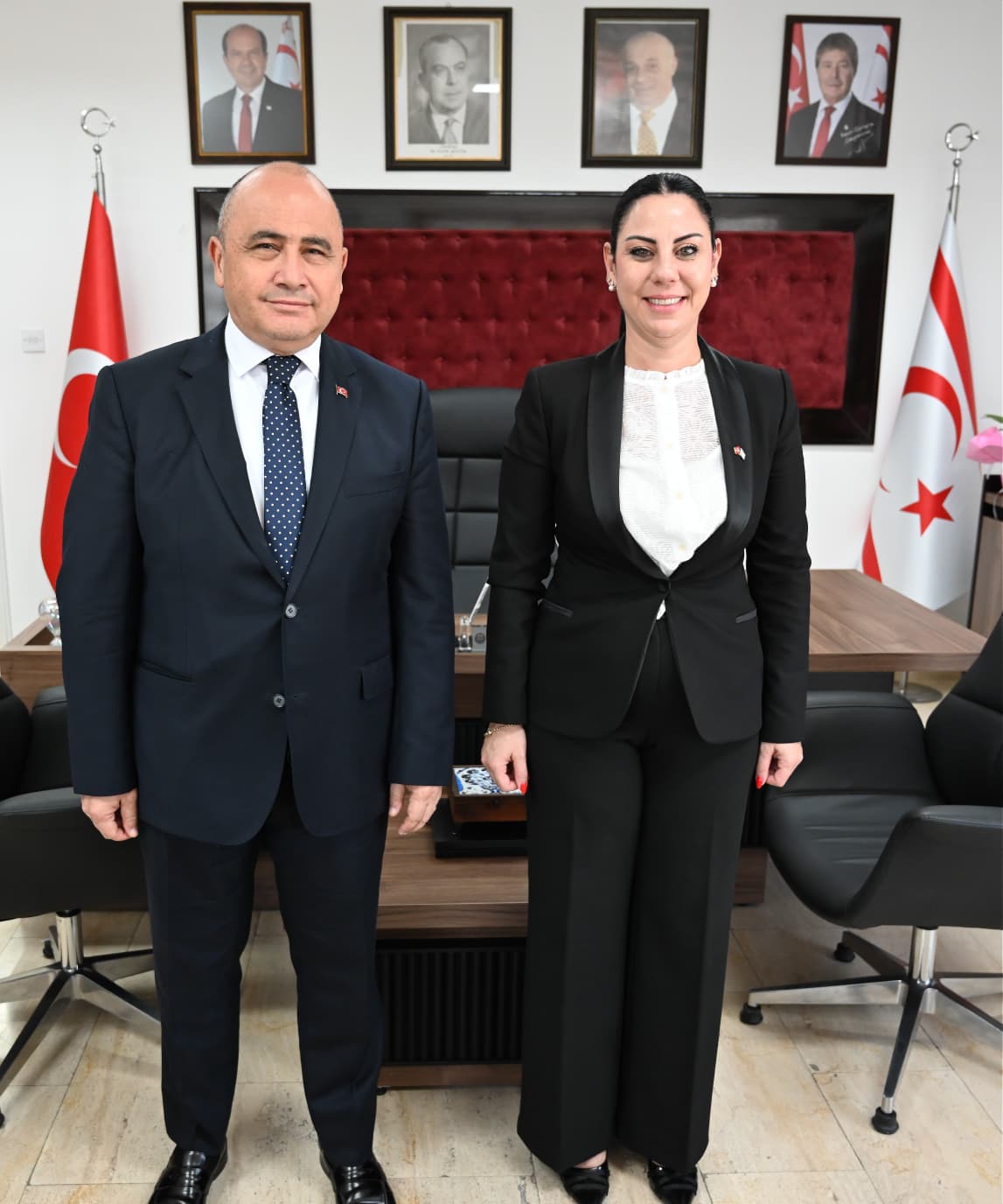Girne'de Görüşme: Lefkoşa Büyükelçisi Ali Murat Başçeri’nin Kaymakam Revin Gürler Ziyareti