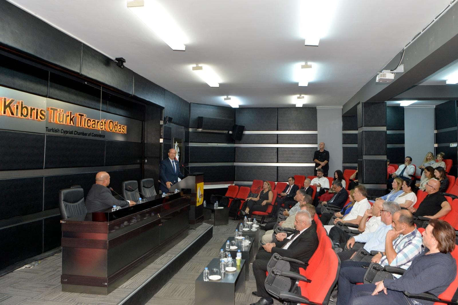 Kıbrıs Kroniğinin Yeni Yolu: İki Devletli Çözüm ve Bölgesel Destekler