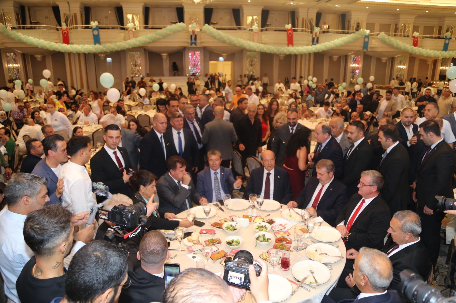 YDP Resepsiyonunda Milli Meselenin Vurgusu: İki Devletli Çözüm ve Generasyonel Dayanışma 1 YDP Resepsiyonunda Milli Meselenin Vurgusu: İki Devletli Çözüm ve Generasyonel Dayanışma